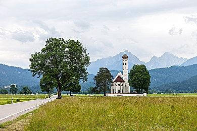《毁灭战士：黑暗时代》的霰弹枪与“永恒”版本很像